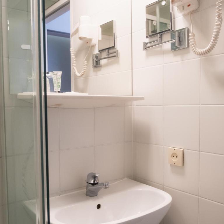 City-Hotel - Standard Einzelzimmer - 7