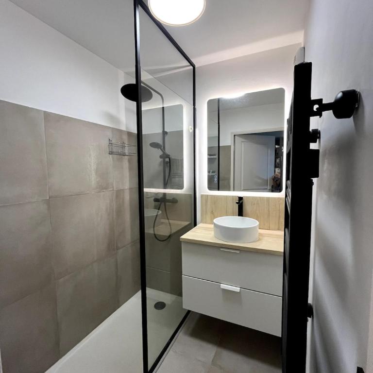Appartement calme vue mer - Appartement 1 Chambre - 14