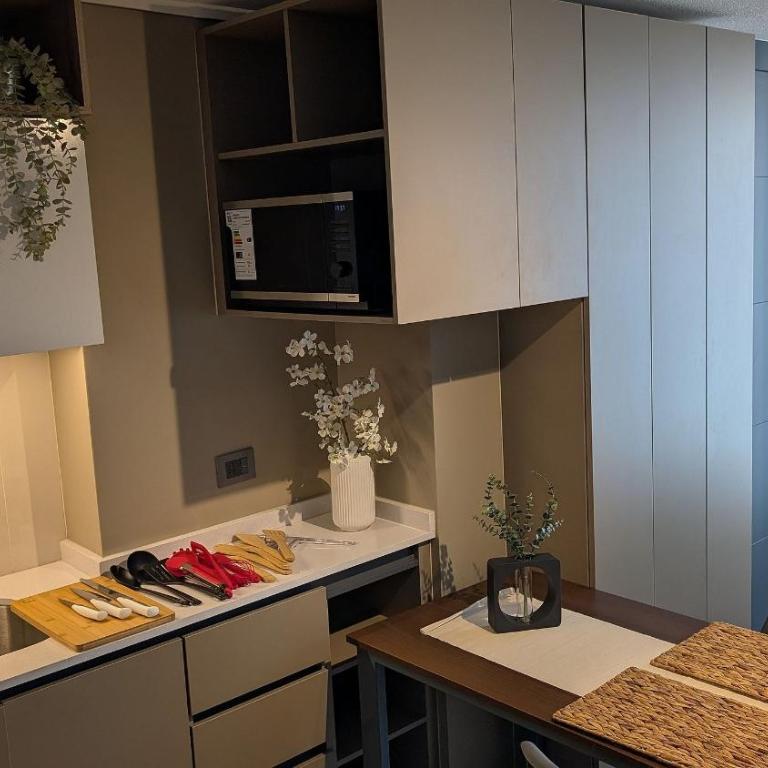 Santa Elvira Apartments - Deluxe Apartment - 18