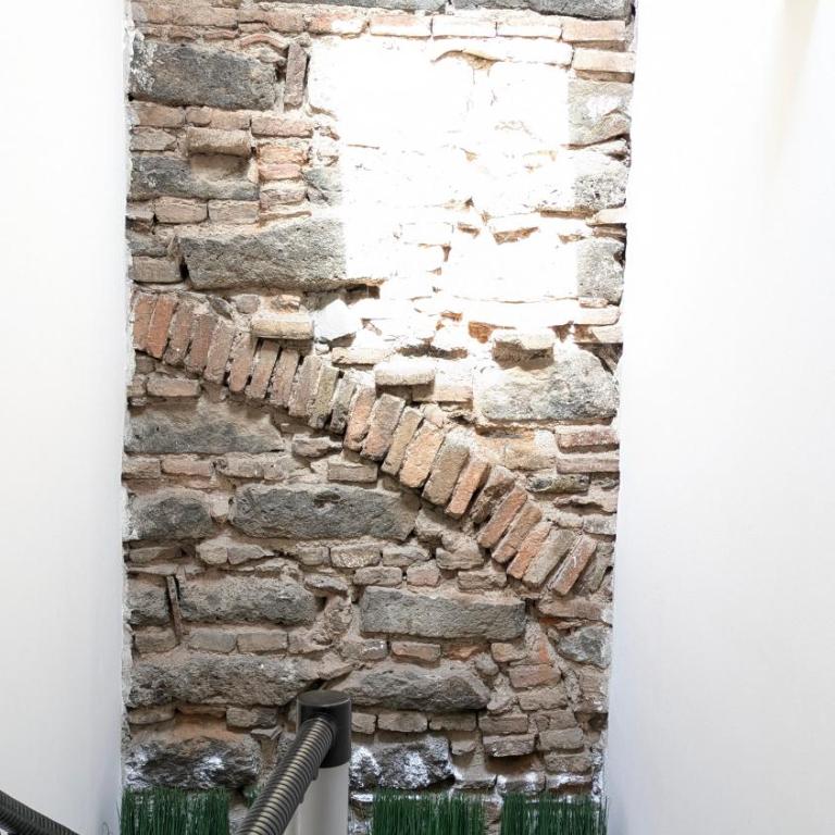 One Vicolo Lavico - Two-Bedroom Apartment - 18