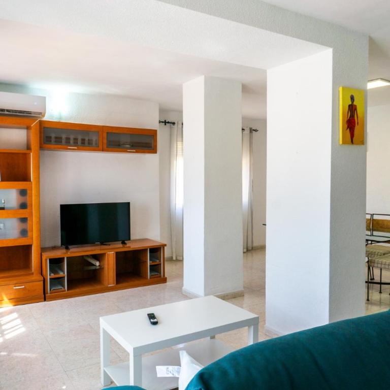 Patio del Sol Benalmádena - Three-Bedroom Apartment - 15