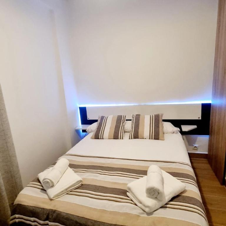 Piso LANGAR Piso acogedor y familiar - Two-Bedroom Apartment - 20