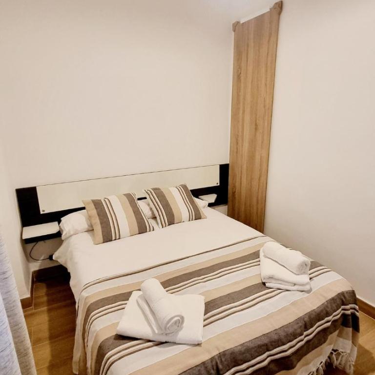 Piso LANGAR Piso acogedor y familiar - Two-Bedroom Apartment - 27