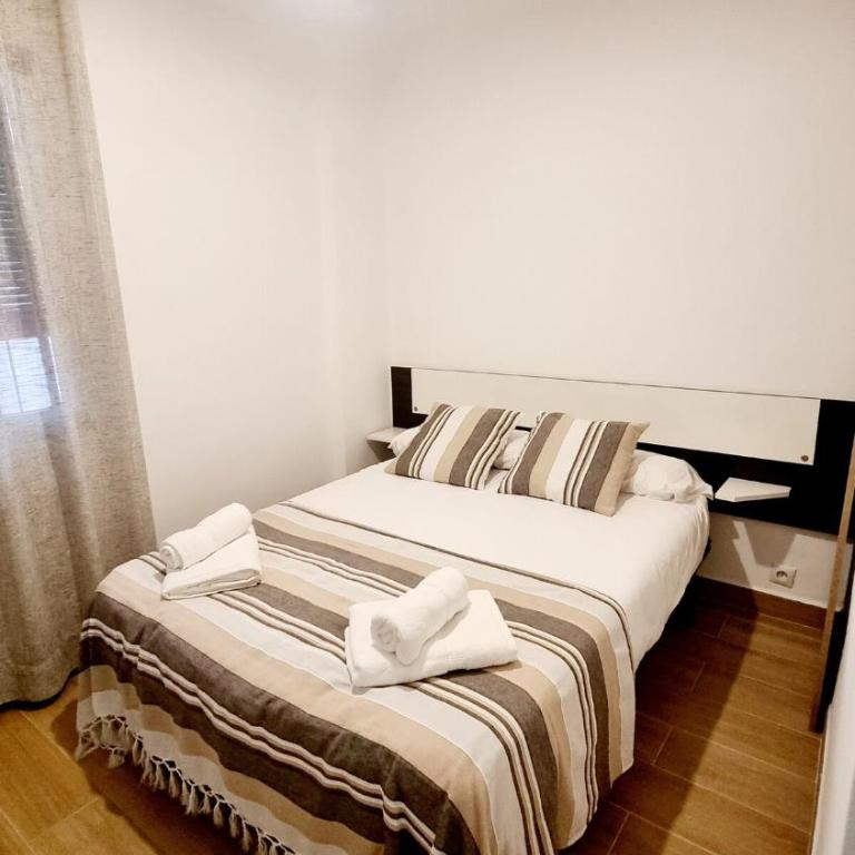 Piso LANGAR Piso acogedor y familiar - Two-Bedroom Apartment - 37