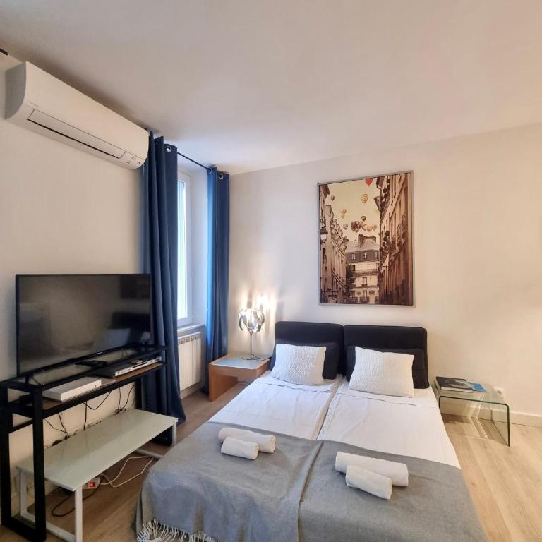 CLEMENCEAU Plage Palais Cannes - Appartement 2 Chambres - 8