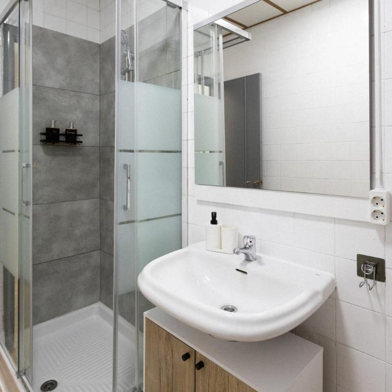 Habitación en Apartamento Teo - Standard Double Room - 3