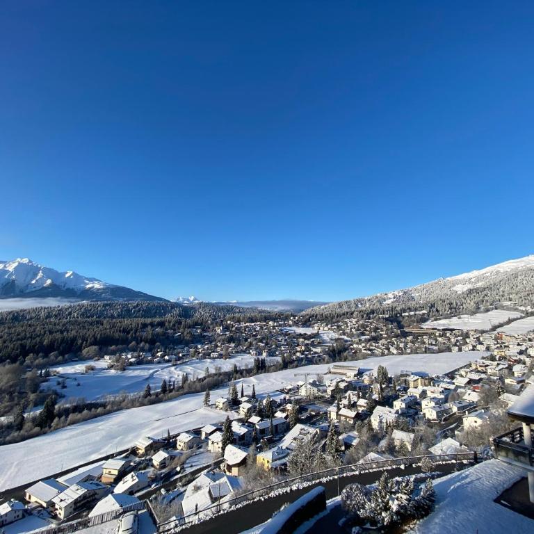 Crap da Flem - 3.5 Zimmer Ferienwohnung am Sonnenhang von Flims - Apartment mit Blick auf die Berge - 45