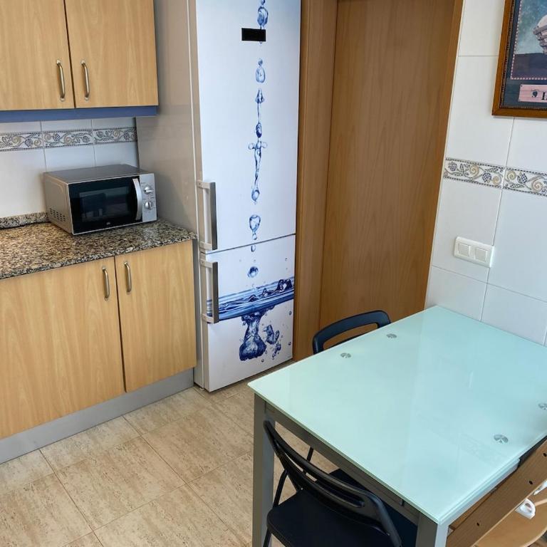 Adosado Familiar en Tamarit, Tarragona, España - Casa de 3 dormitorios - 36