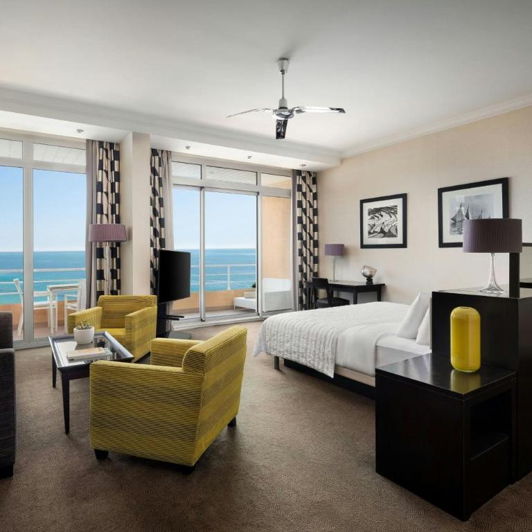 Le Méridien Beach Plaza - Junior Suite mit 1 Kingsize-Bett, Meerblick und Balkon - obere Etage - 1