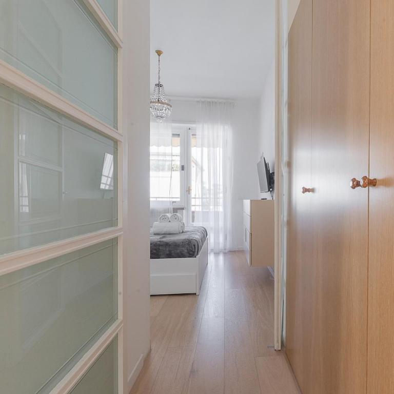 Buonvicini Urban Light - Appartamento con 2 Camere da Letto - 40