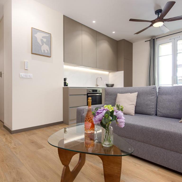 EDOUARD VII 2 - Agréable 3 pièces - Menton - 50 m des plages - Two-Bedroom Apartment - 9