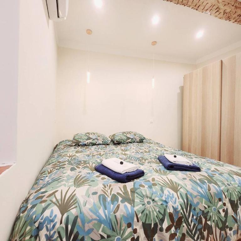 Les Haciendas - 5 logements dans le Viel Antibes - Appartement en Duplex - 6