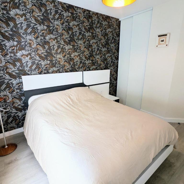 T3 neuf Baignots proche Thermes, centre, parking - Apartamento de 2 dormitorios - 9