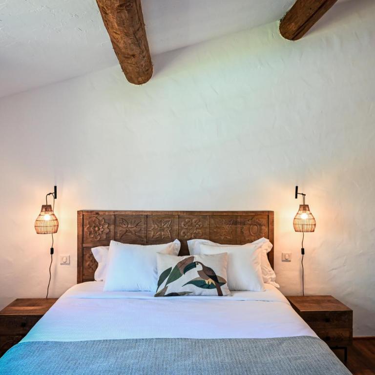 LES TERRASSES DE LORGUES - B&B de charme en Provence - Chambre Lit King-Size - Vue sur Jardin - 1