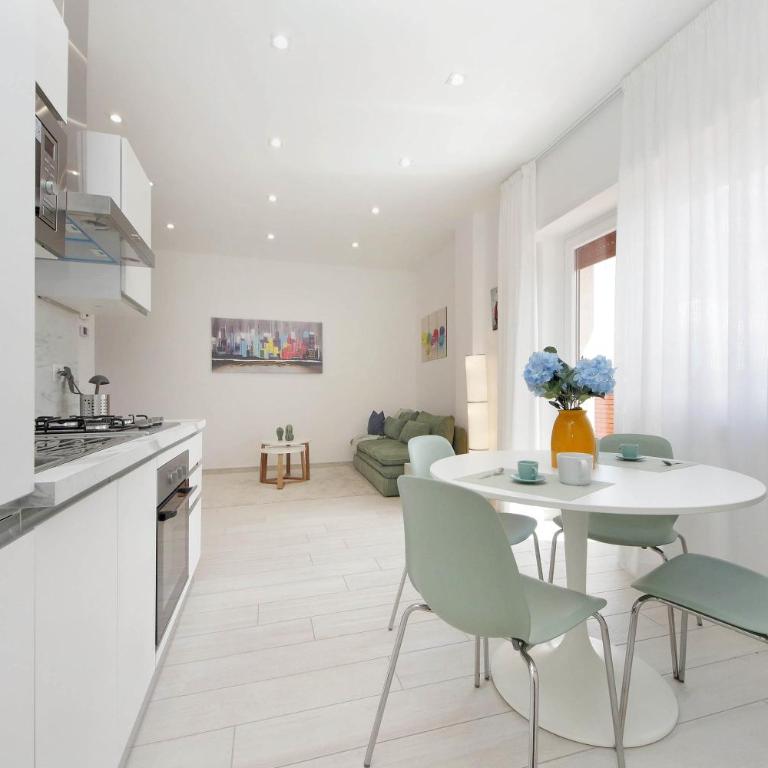 Attico Soleggiato con Terrazza a Ostia - Appartamento con 1 Camera da Letto - 4