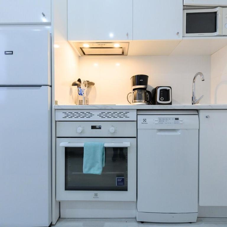 Nice temporary apartment in Madrid MDL92 - One-Bedroom Apartment - 6