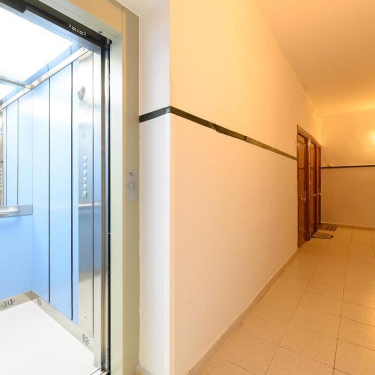 Nice temporary apartment in Madrid MDL92 - One-Bedroom Apartment - 13