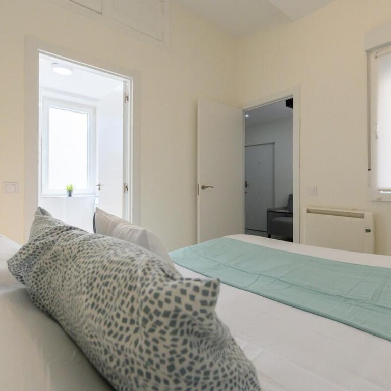 Nice temporary apartment in Madrid MDL92 - One-Bedroom Apartment - 16