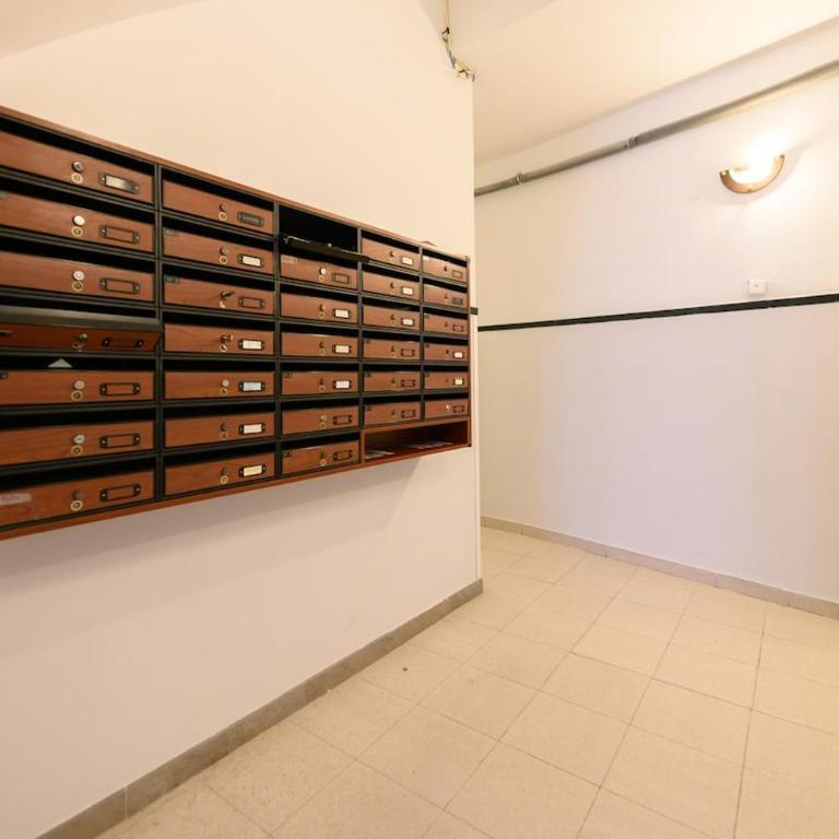 Nice temporary apartment in Madrid MDL92 - One-Bedroom Apartment - 17