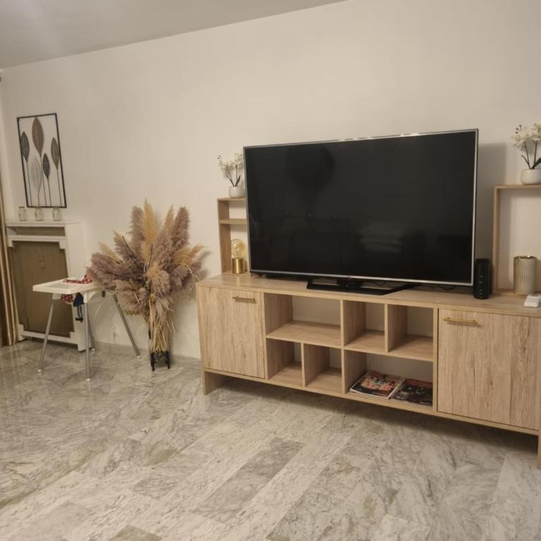 Spacieux 2 pièces terrasse et piscine - Apartment mit 1 Schlafzimmer - 20