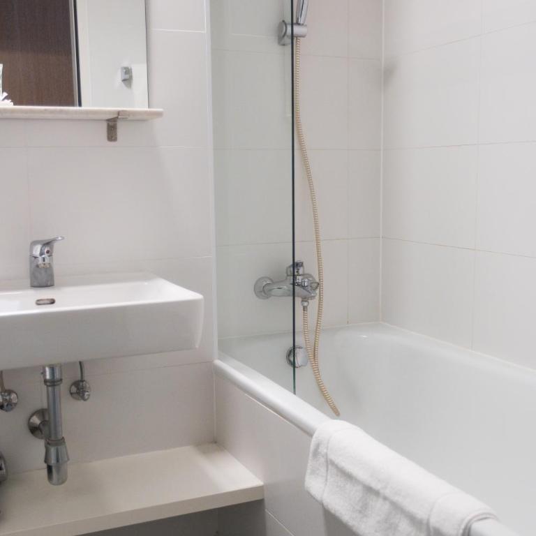 Dom-Hotel - Standard Einzelzimmer - 3