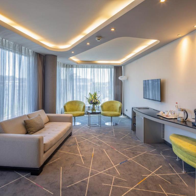 Golden Tulip Zira Belgrade - Suite - 4