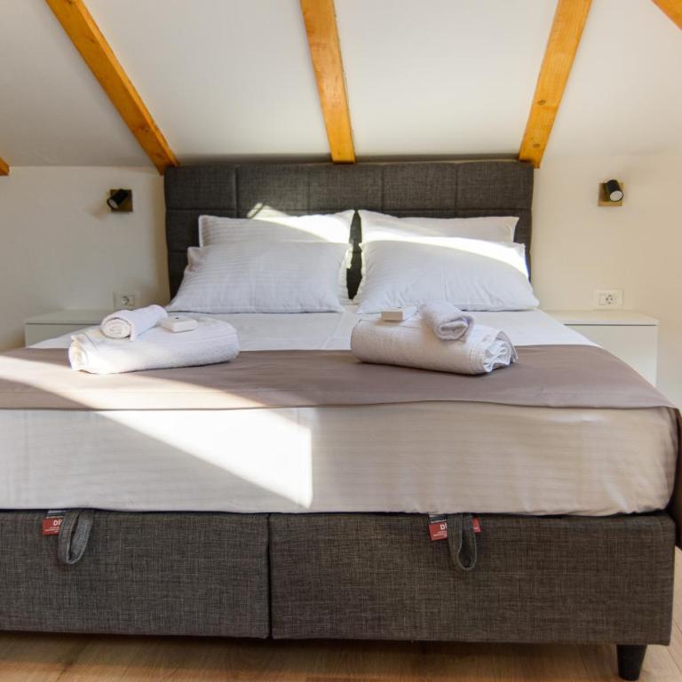 Carmen Loft Suite - Old Town Sarajevo - Potkrovlje - 5