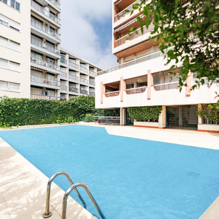 EP2A2 - Beautiful 1BDR with sea view - Swimming pool - AC - Parking - Apartment mit 1 Schlafzimmer, Meerblick und Terrasse - 2