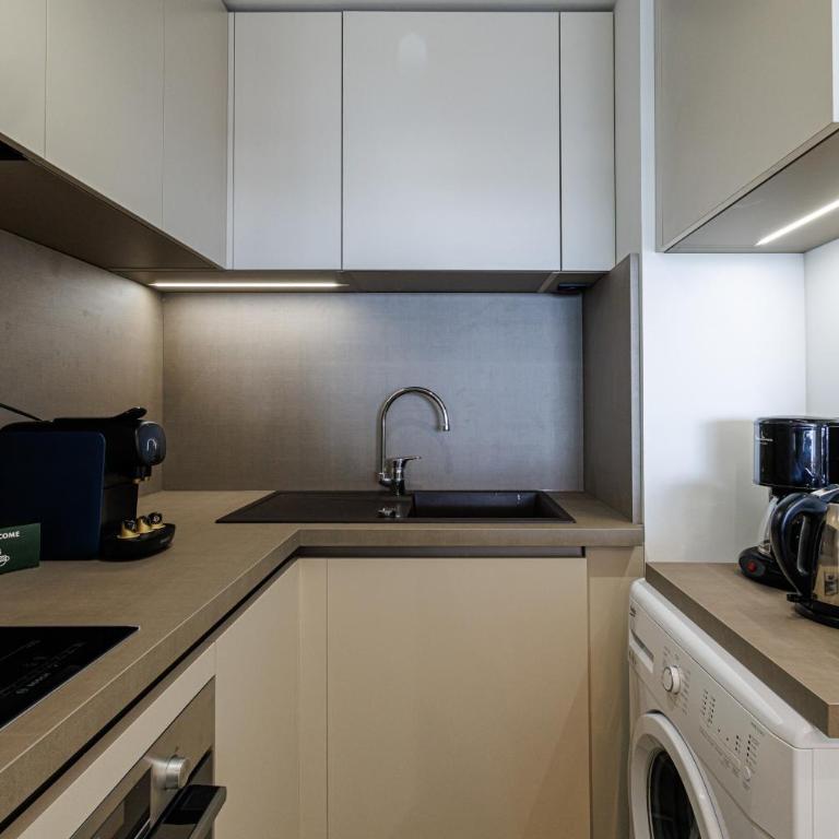 EP2A2 - Beautiful 1BDR with sea view - Swimming pool - AC - Parking - Apartment mit 1 Schlafzimmer, Meerblick und Terrasse - 20