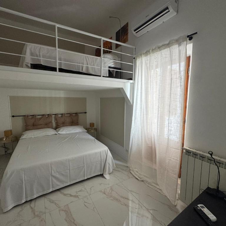 Vacanze Romane - Appartamento con 2 Camere da Letto - 1