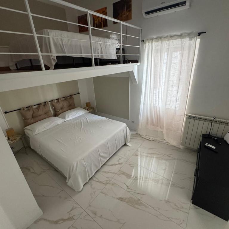 Vacanze Romane - Appartamento con 2 Camere da Letto - 19