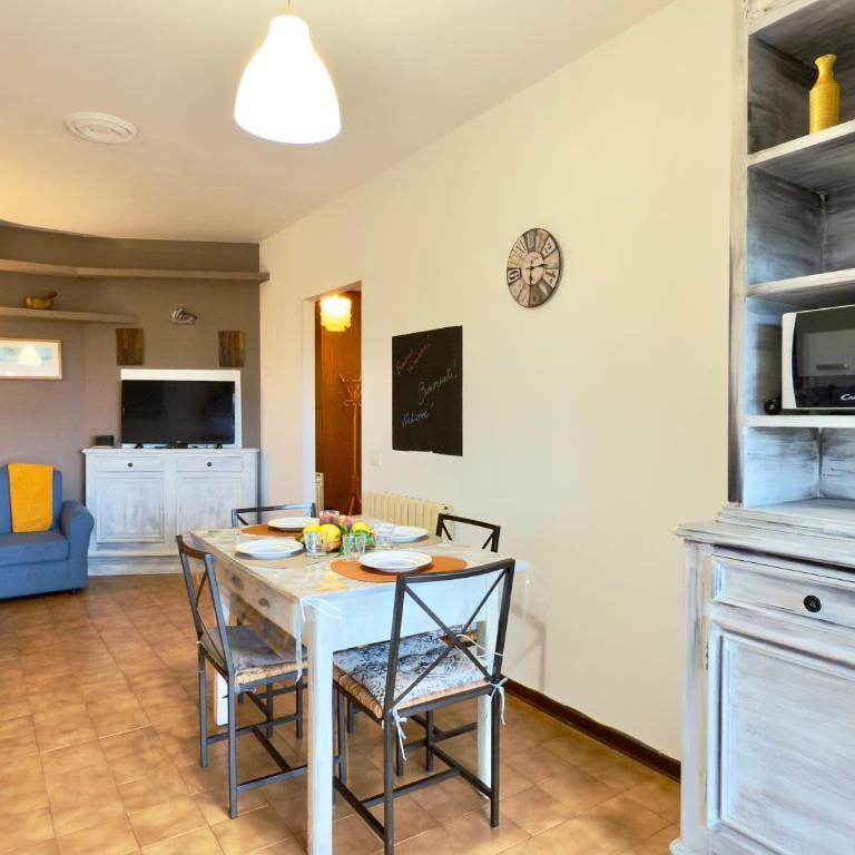 550 mt dal mare - Balcone e Vista Mozzafiato - Two-Bedroom Apartment with Balcony and Sea View - 19