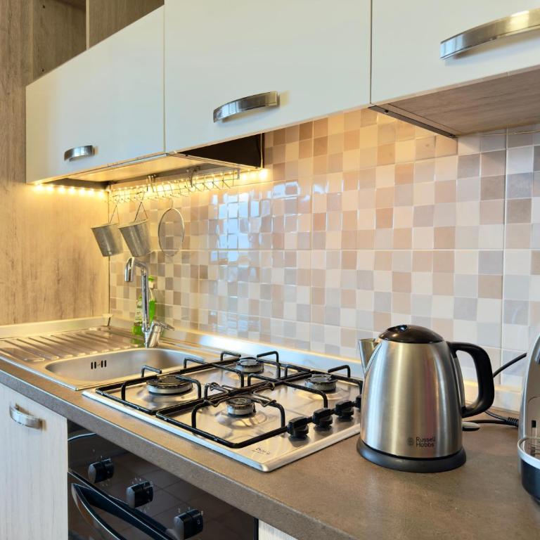 550 mt dal mare - Balcone e Vista Mozzafiato - Two-Bedroom Apartment with Balcony and Sea View - 23