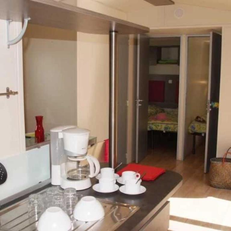 ZEcamping 4 étoiles 1km plage espace aquatique mobil-home TV 29m2 - Mobile Home 10 - 5