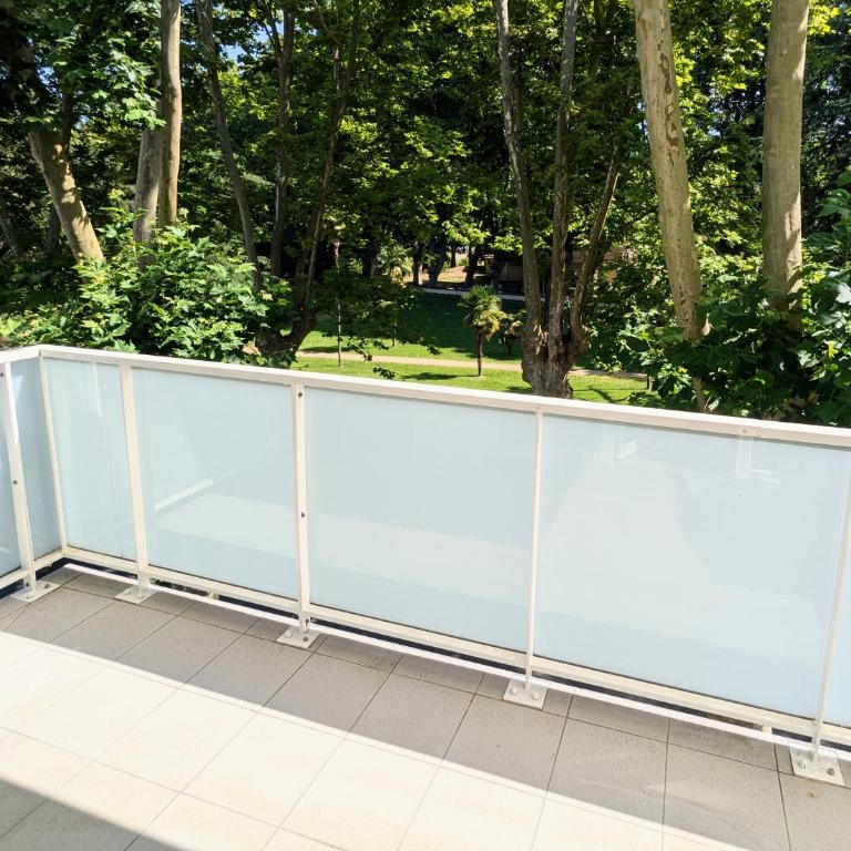 T3 neuf Baignots proche Thermes, centre, parking - Apartamento de 2 dormitorios - 5