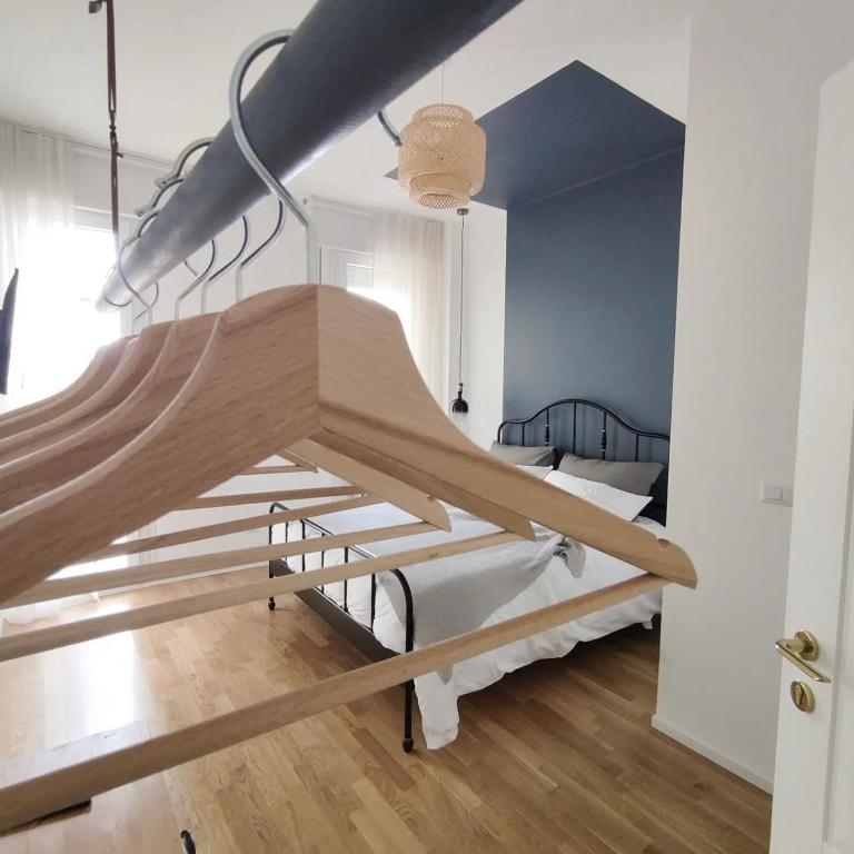 Nine and Three Quarters Rooms - Unique Design Rooms - Deluxe King Room - 17