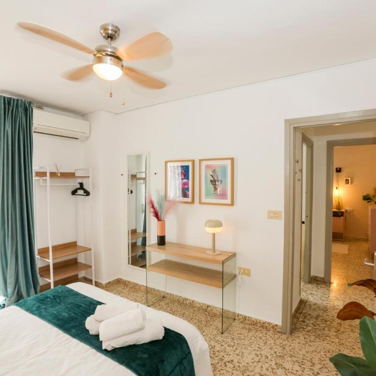 Real 1 - Three-Bedroom Apartment - 21