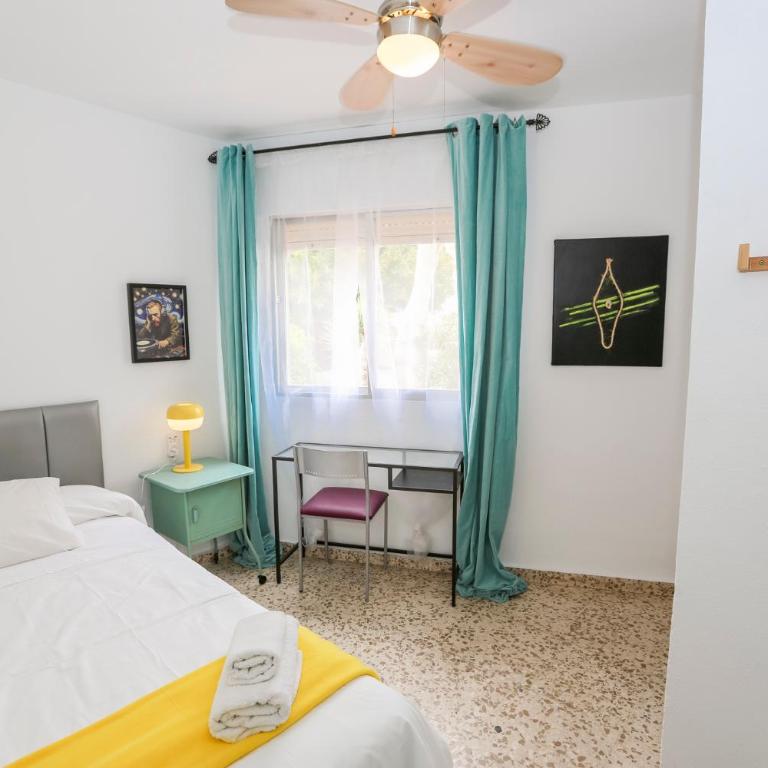Real 1 - Three-Bedroom Apartment - 23