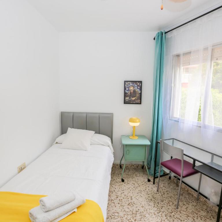 Real 1 - Three-Bedroom Apartment - 25