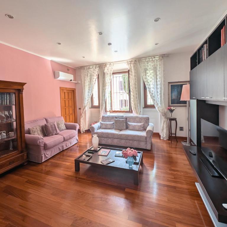 Casa di Anna alla Garbatella - Two-Bedroom Apartment - 8