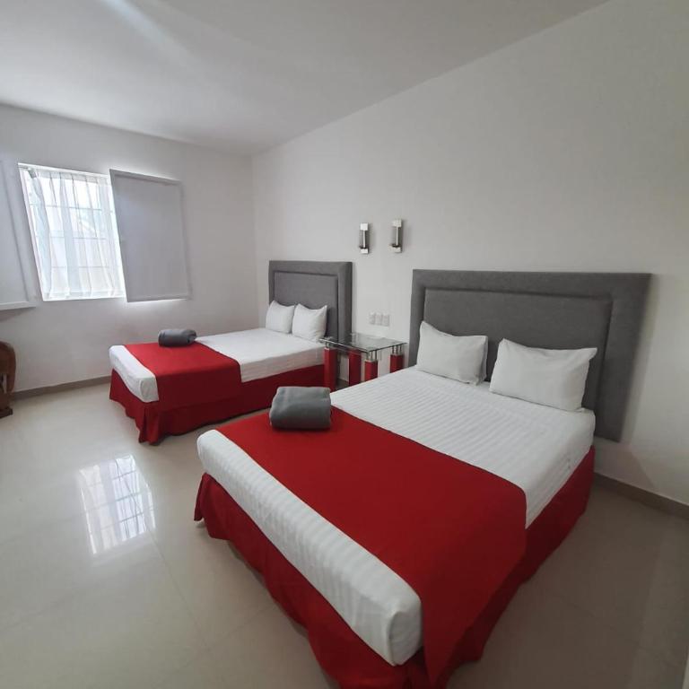 Hotel Zar La Paz - Habitación Doble Estándar con 2 camas dobles - 4