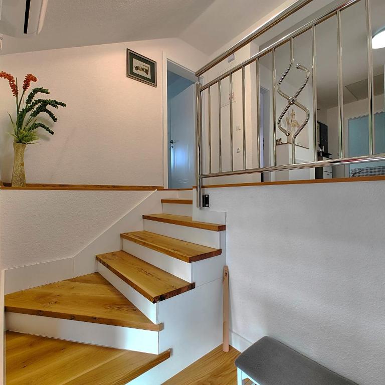 Apartman Una Paradies - Apartman sa 3 Spavaće Sobe - 19