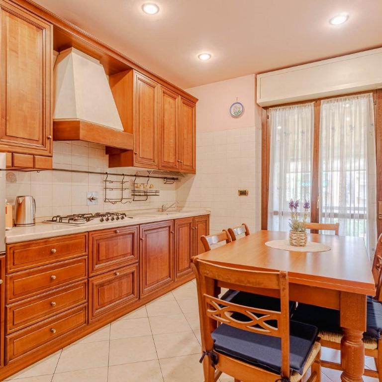 GuestHost - Stylish Retrò Apartment X6 in Turin - Appartamento con 3 Camere da Letto - 7
