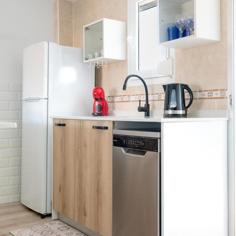 Apartamento con Parking y Piscina junto al Mar - Apartamento de 1 dormitorio - 32