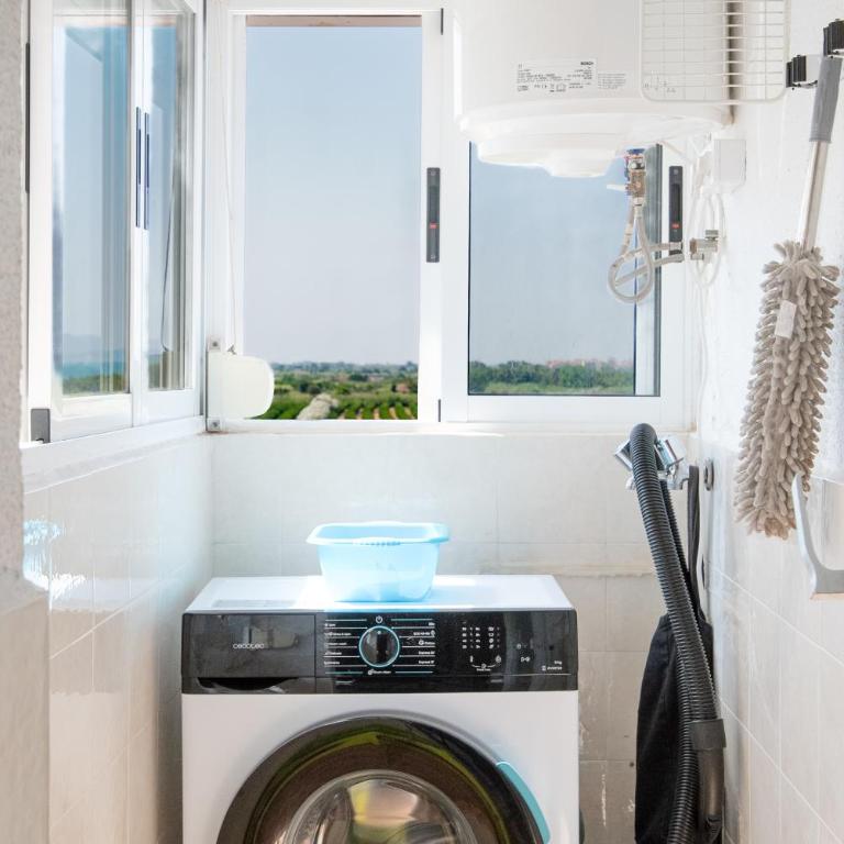 Apartamento con Parking y Piscina junto al Mar - Apartamento de 1 dormitorio - 23
