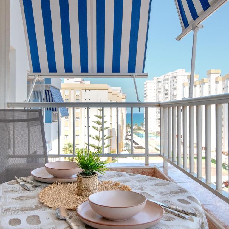 Apartamento con Parking y Piscina junto al Mar - Apartamento de 1 dormitorio - 45