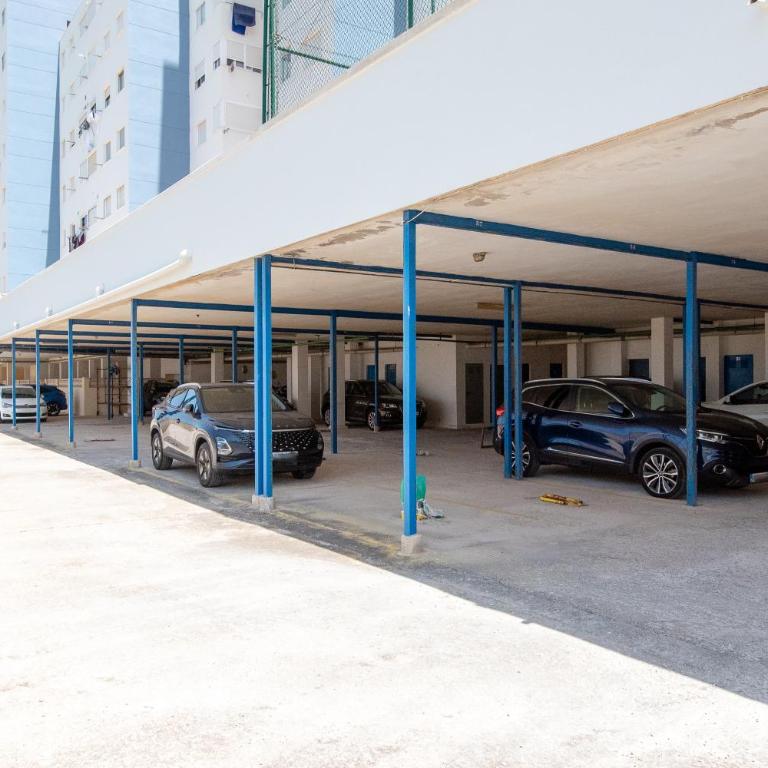 Apartamento con Parking y Piscina junto al Mar - Apartamento de 1 dormitorio - 50