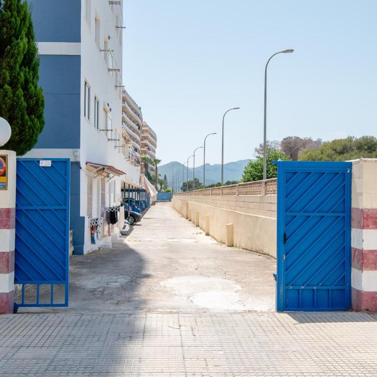 Apartamento con Parking y Piscina junto al Mar - Apartamento de 1 dormitorio - 53