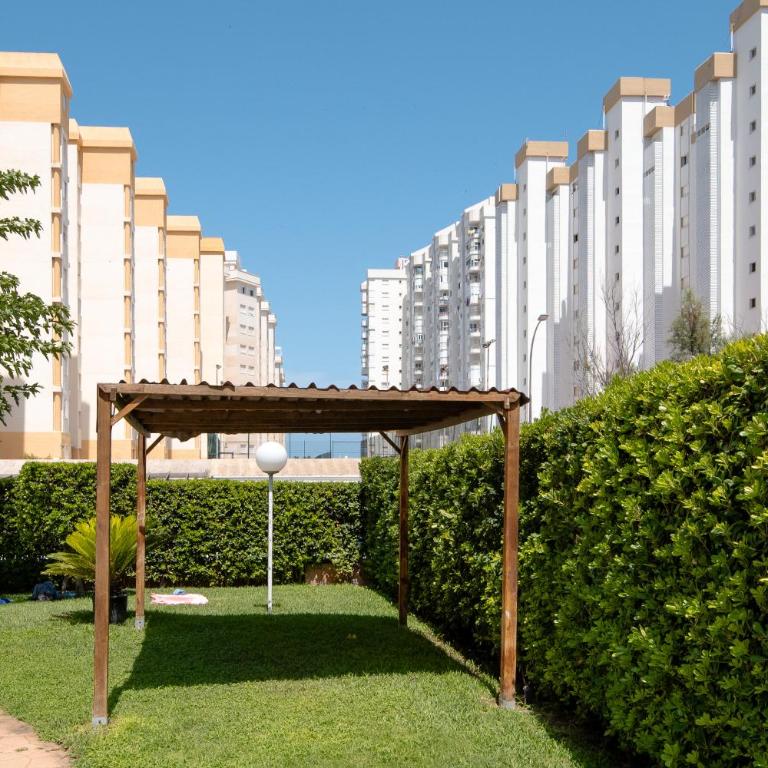 Apartamento con Parking y Piscina junto al Mar - Apartamento de 1 dormitorio - 52