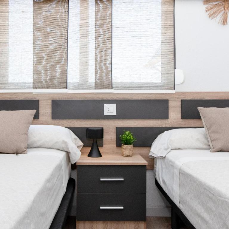 Apartamento con Parking y Piscina junto al Mar - Apartamento de 1 dormitorio - 83